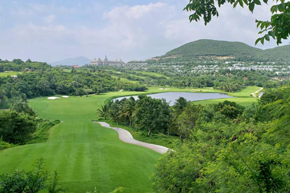 Nha Trang 4 Days Deluxe Golf Package